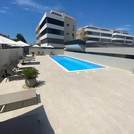 The View Luxury With Pool זאדאר