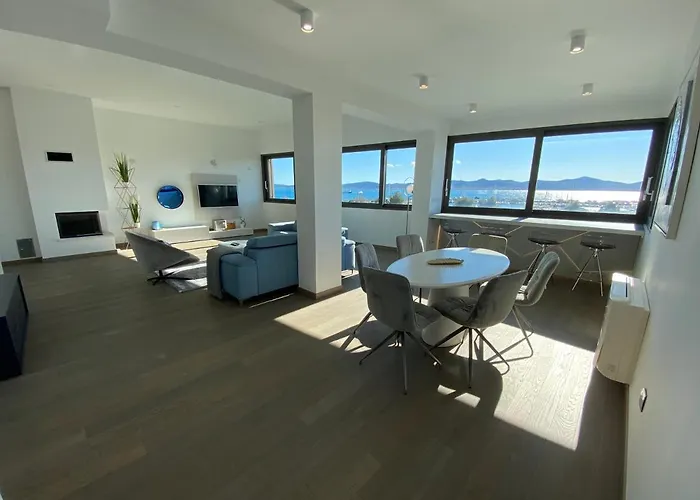 The View Luxury With Pool Zadar