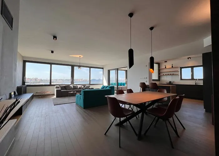 The View Luxury With Pool Appartement