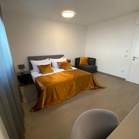 The View Luxury With Pool Appartement Zadar