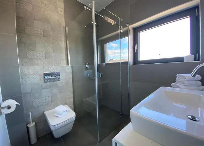 Апартаменты The View Luxury With Pool *