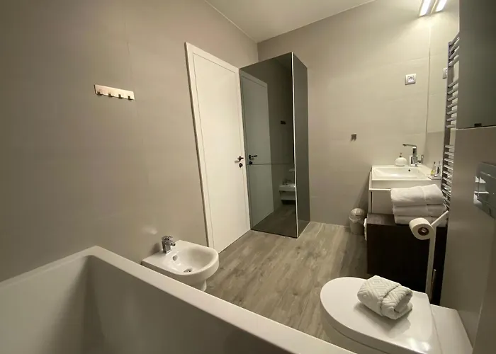 The View Luxury With Pool 아파트 자다르