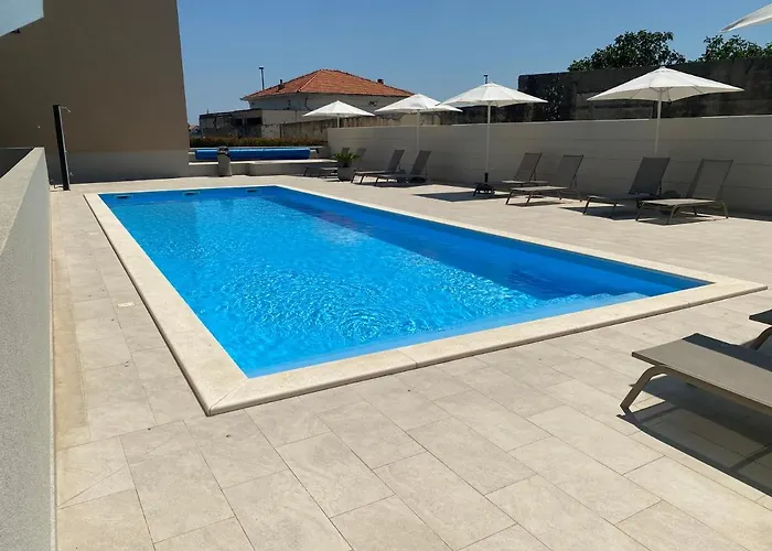 Апартаменты The View Luxury With Pool