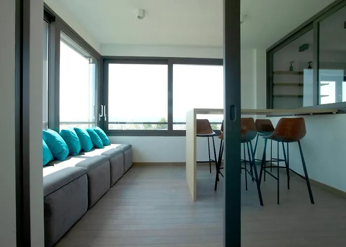 Апартаменты The View Luxury With Pool