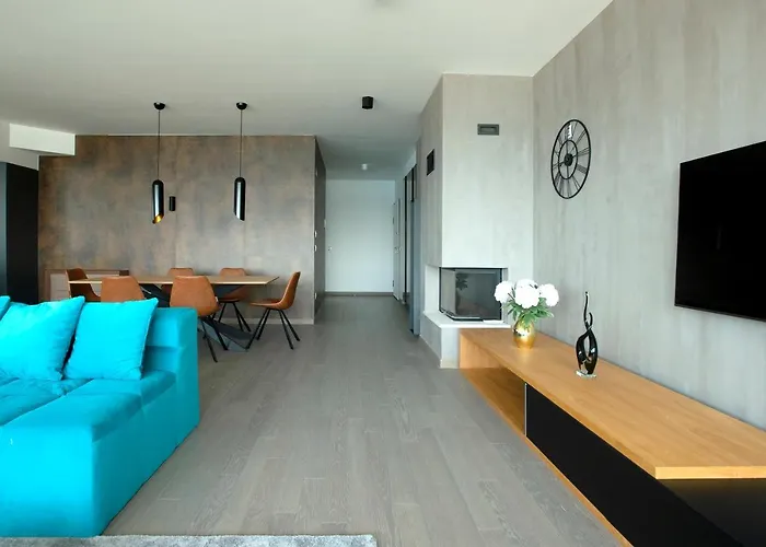 The View Luxury With Pool Апартаменты