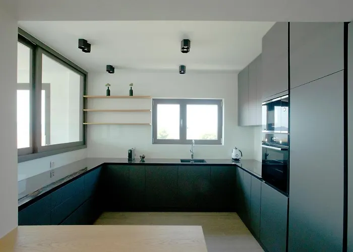 Апартаменты The View Luxury With Pool